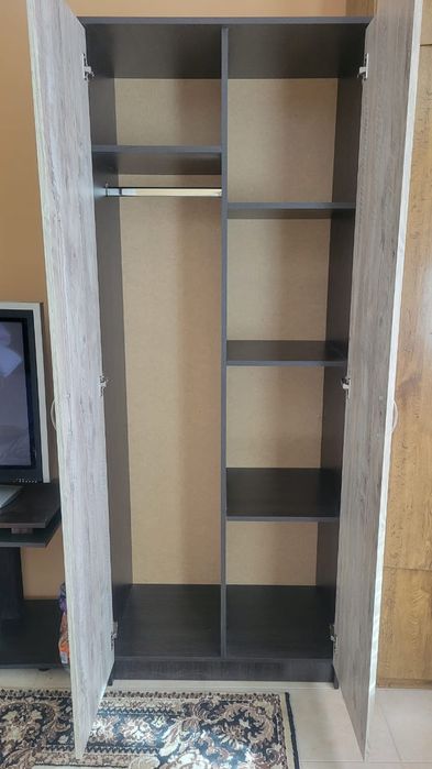 Шкаф с дверцами и полками Херсон