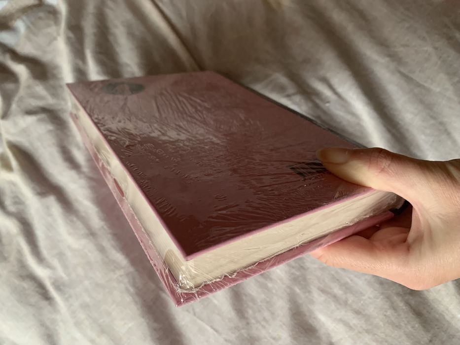 Купи собі той довбаний букет