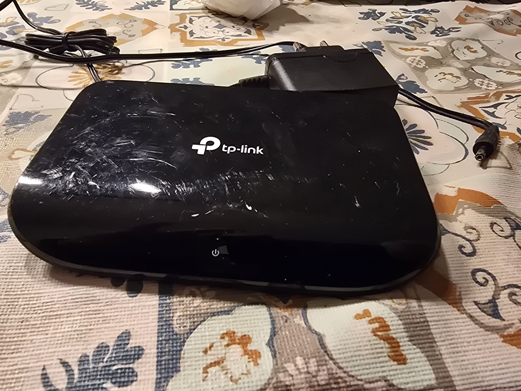 Switch Gigabit de Mesa de 5 Portas TP-Link TL-SG1005D.