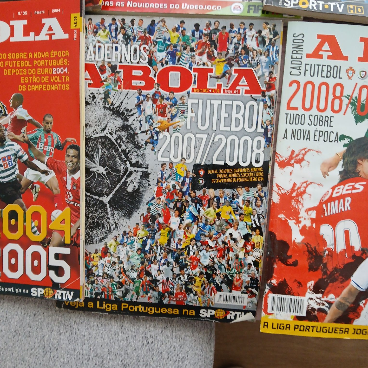 Cadernos anuais A Bola