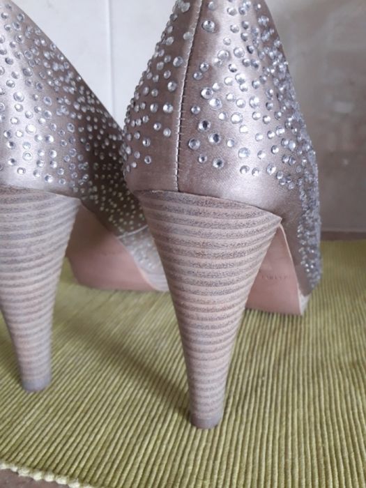 Buty r.39 szpilki czółenka, z kryształkami, wizytowe, do ślubu