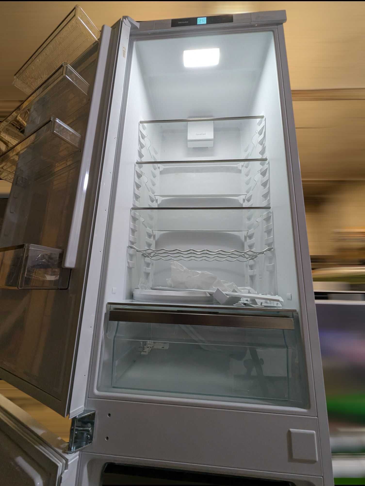 Chłodziarko-zamrażarka Miele KF 7731 E sklep 7tys zł