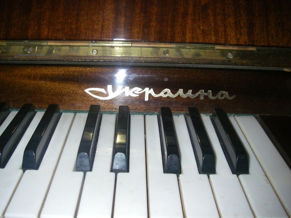 Пианино Украина 1979г