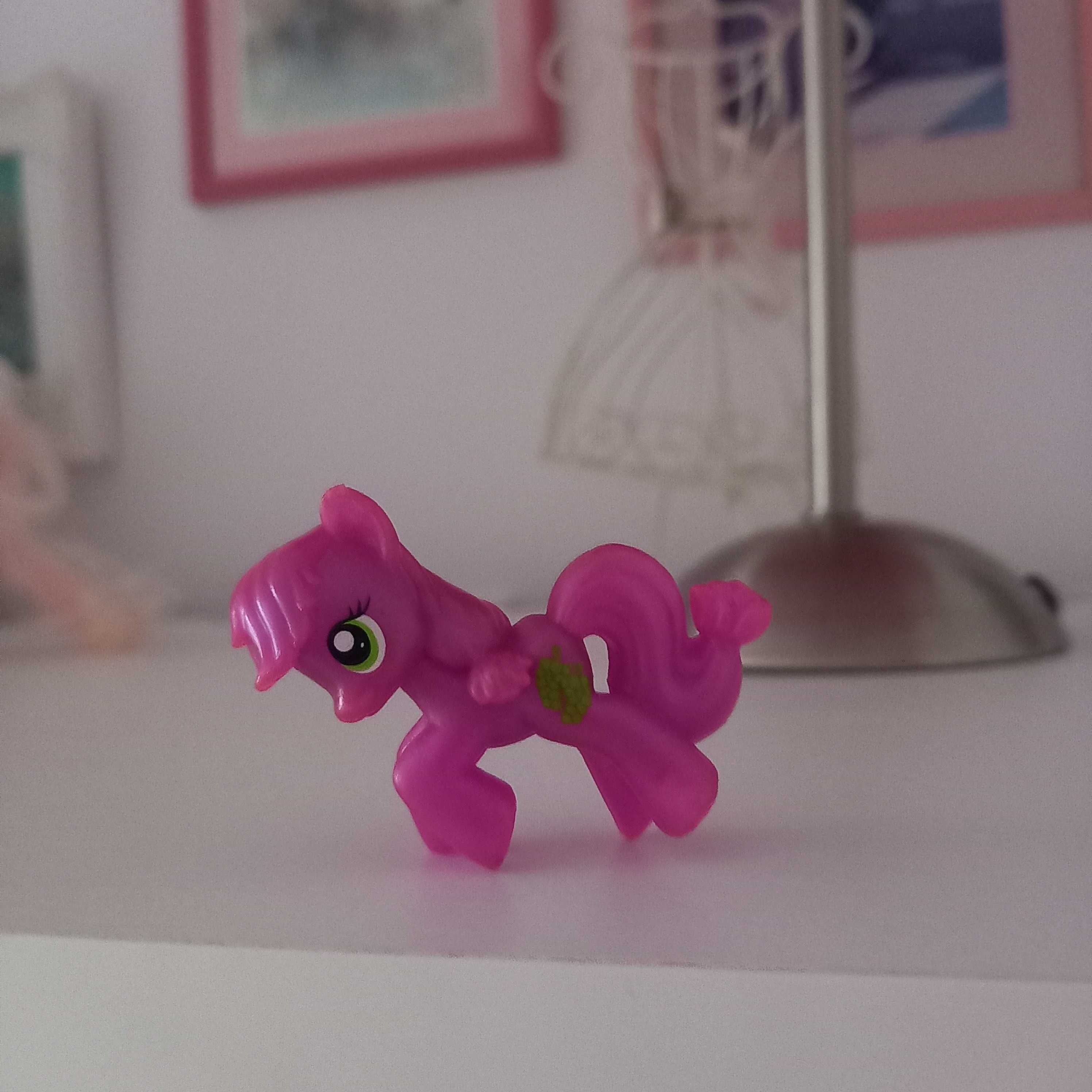 Konik My Little Pony kucyk vintage kolekcjonerski Hasbro 2010 różowy