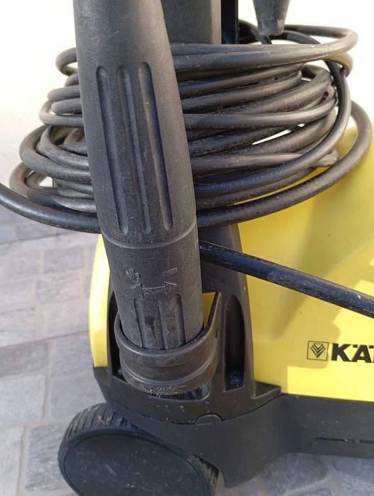 Karcher 390 em excelente estado