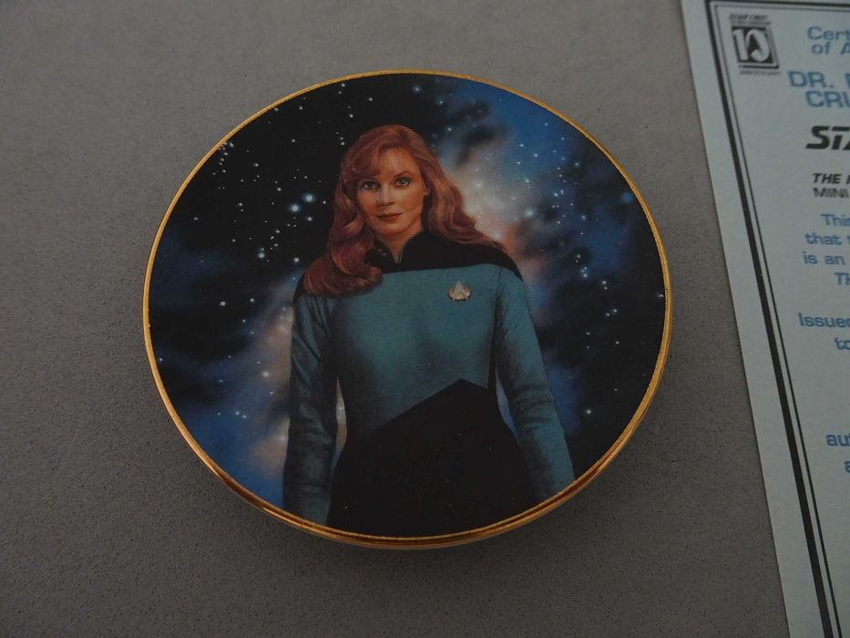 Prato Star Trek Dr. Beverly Crusher com certificado de autenticidade