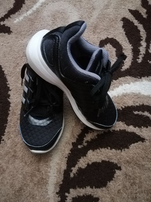 Кросівки adidas для хлопчика