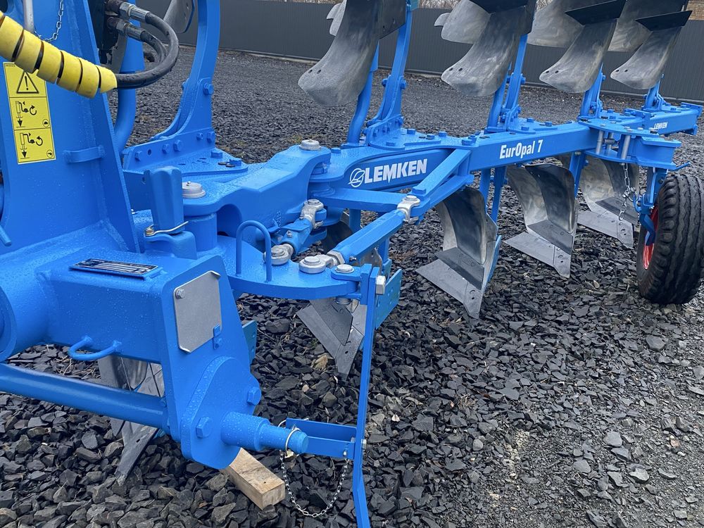 Плуг оборотний навісний 5ти корпусний. Lemken Europal 7,4+1
