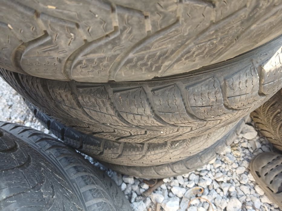 Продам Зимнюю Резину Premiorri Viamaggiore 195/65 R15 2021 год