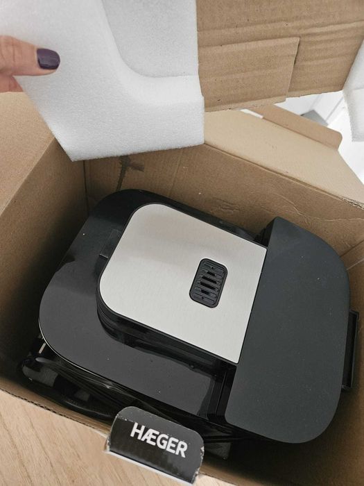 Maquina de Café com Moinho Haeger