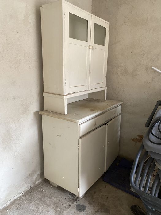 Kredens - stary mebel