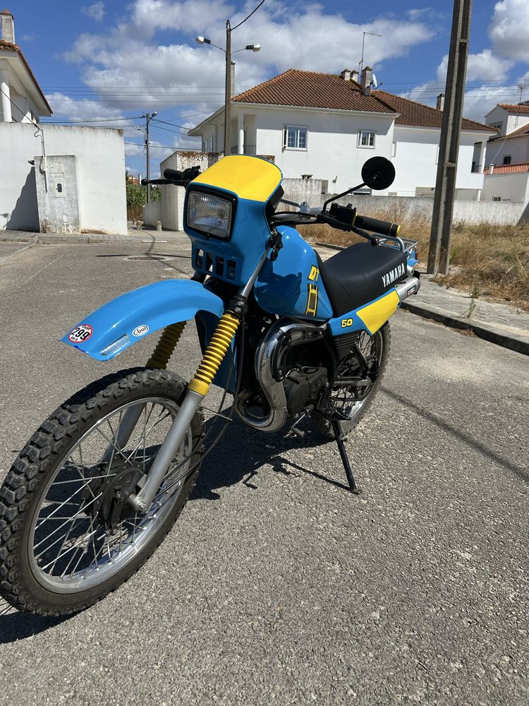 Vende-se dt50 lc