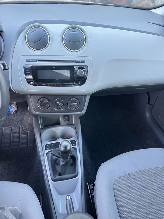 Seat ibiza 1.2 troco/vendo