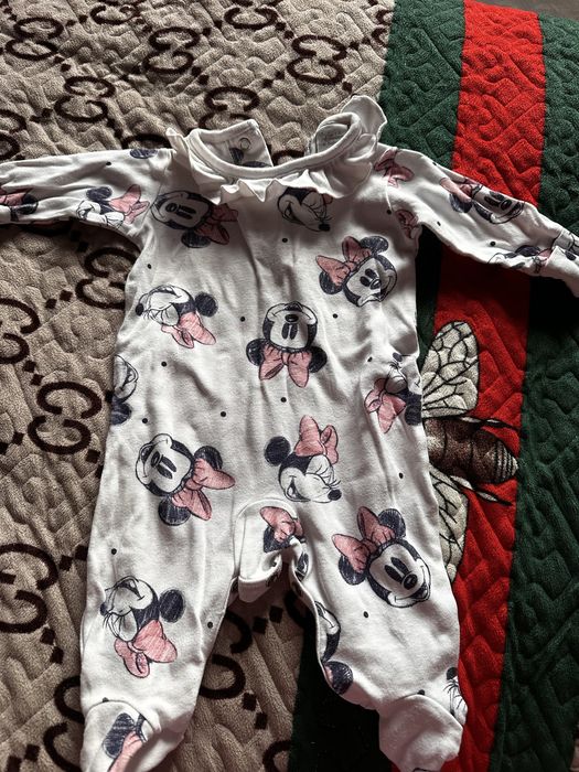 Продам дитячий одяг