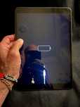 iPad Air 3 (2019) para reparação ou peças (ecrã, bateria)