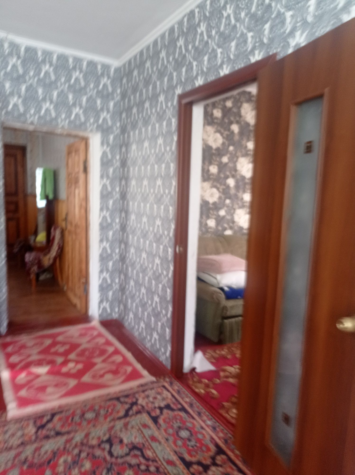 Будинок в передмісті Чернігова в Старому Білоусі.
