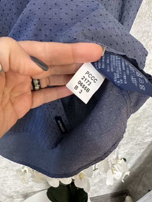 Оригінальна сорочка відомого бренду