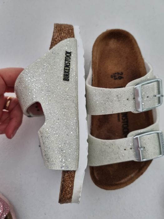 Birkenstock t26 como novas sandálias