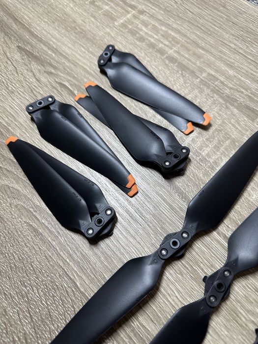 DJI Mavic 3. Пропелеры/лопасті з резин.кінчиками. Ціна за комплект 4шт