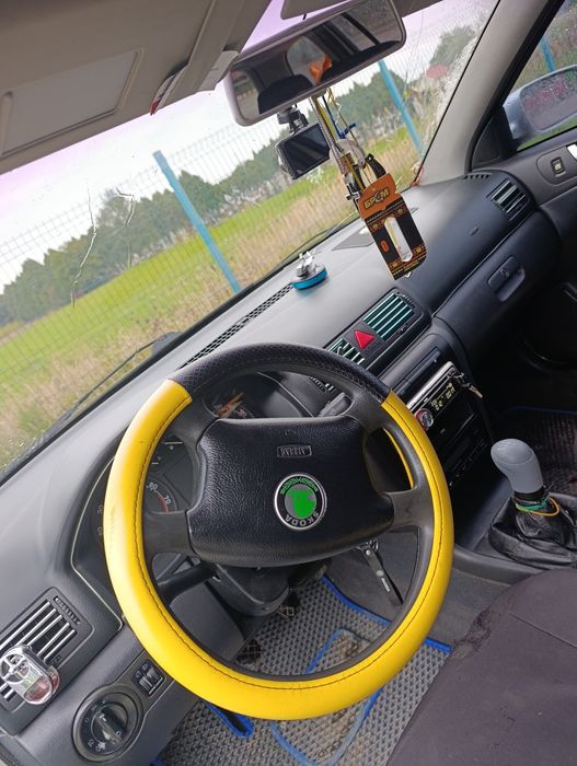 Шкода Октавія Тур