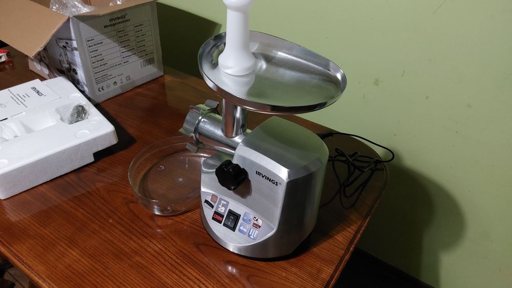 Мясорубка нова Німеччина Irvings 2200Вт IMGEM01