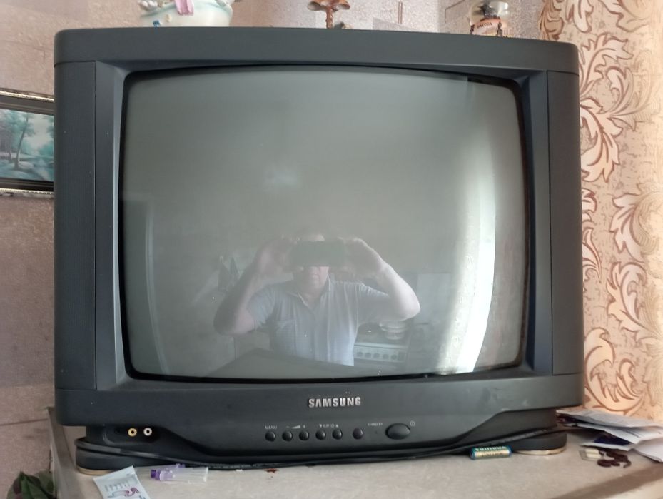 Продаю 3 телевизора б/у рабочие