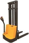 Empilhador Stacker eléctrico capac. 1500 Kg elevação 3.30 mt