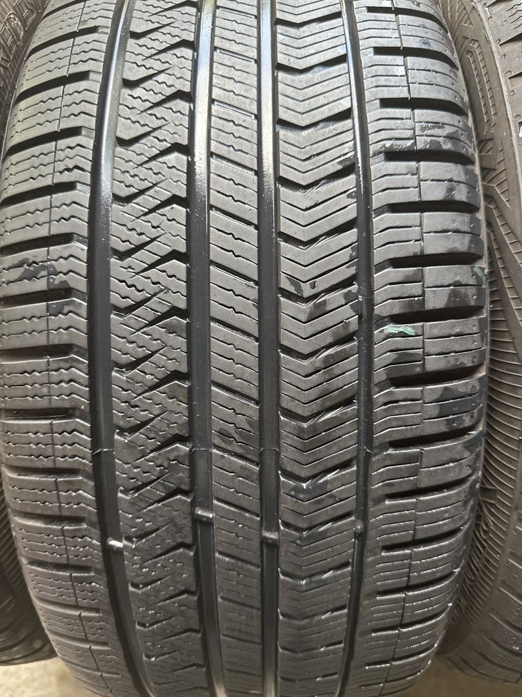 Opony 235/40/18 95 y caloroczne vredestein Quatrac 5