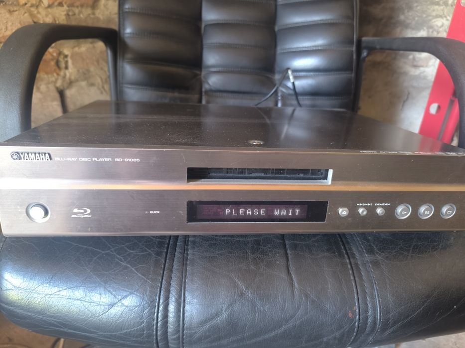 Двд програвач Yamaha bd s1065 в робочому стані