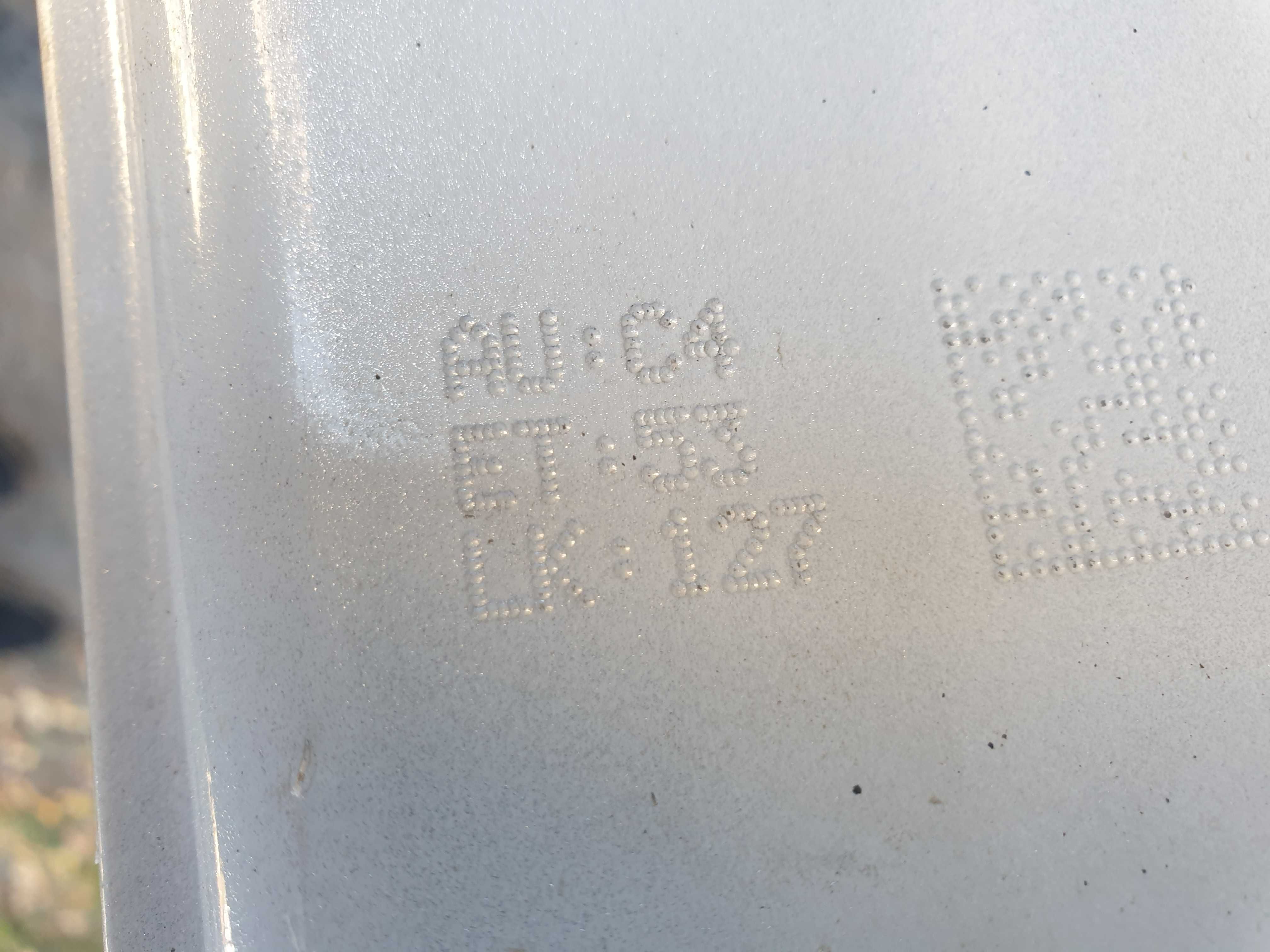 Диски 2шт 5/127 R18 8J ET53.