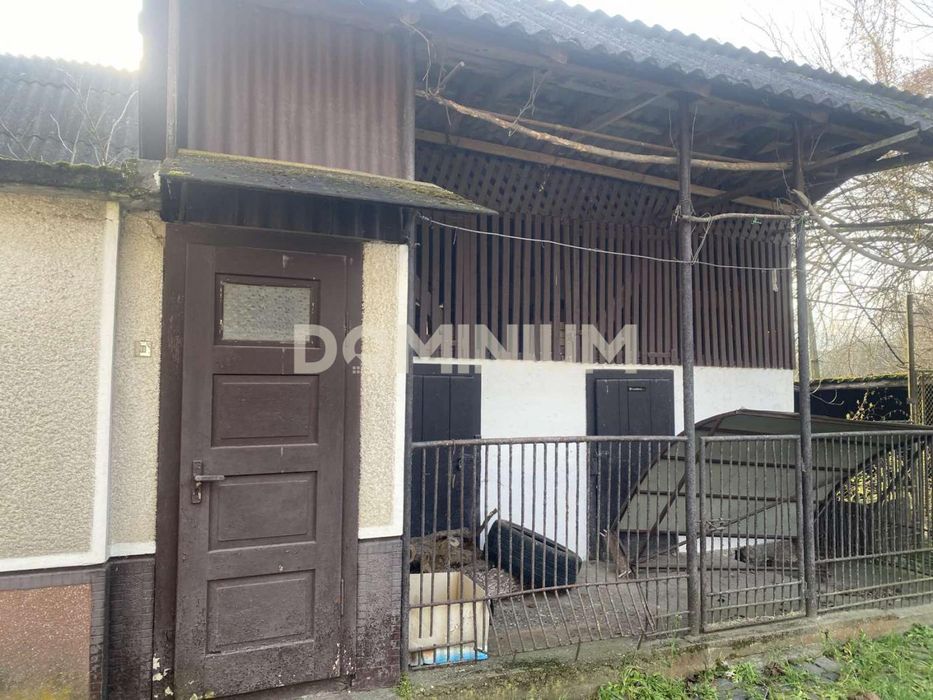 Продається будинок у смт. Вишково