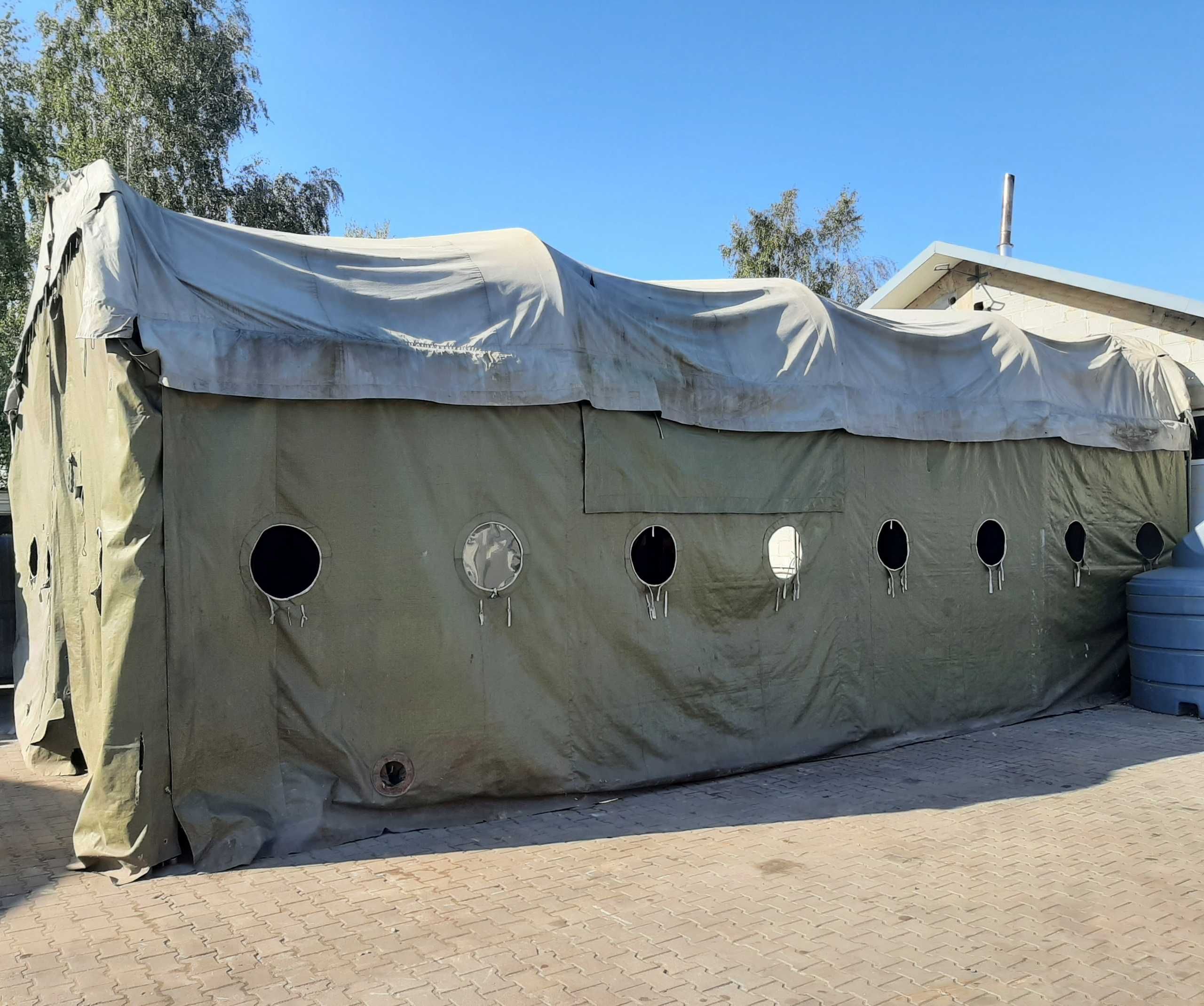 Namiot wojskowy 11x6,5x4,5m NT72