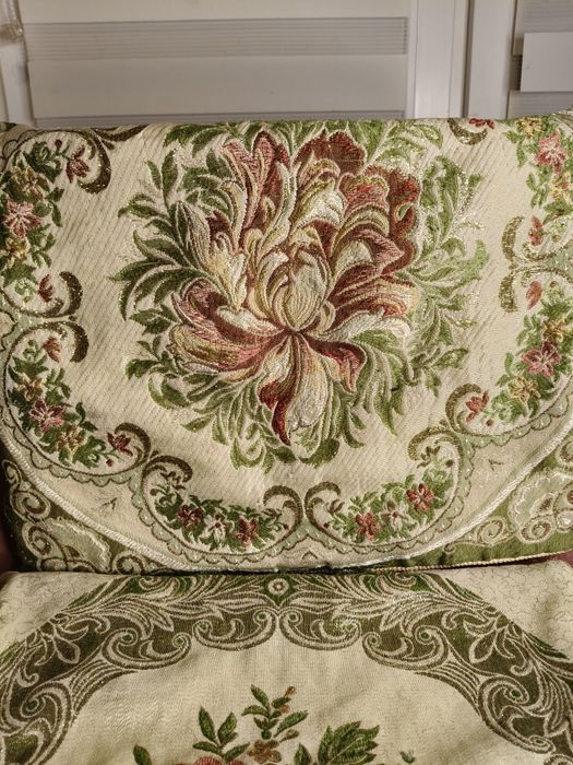 Stare ozdobne poszewki na ozdobne poduszki 191