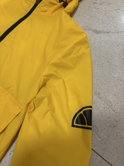 Kurtka wiatrówka kangurek Ellesse S. Okazja!