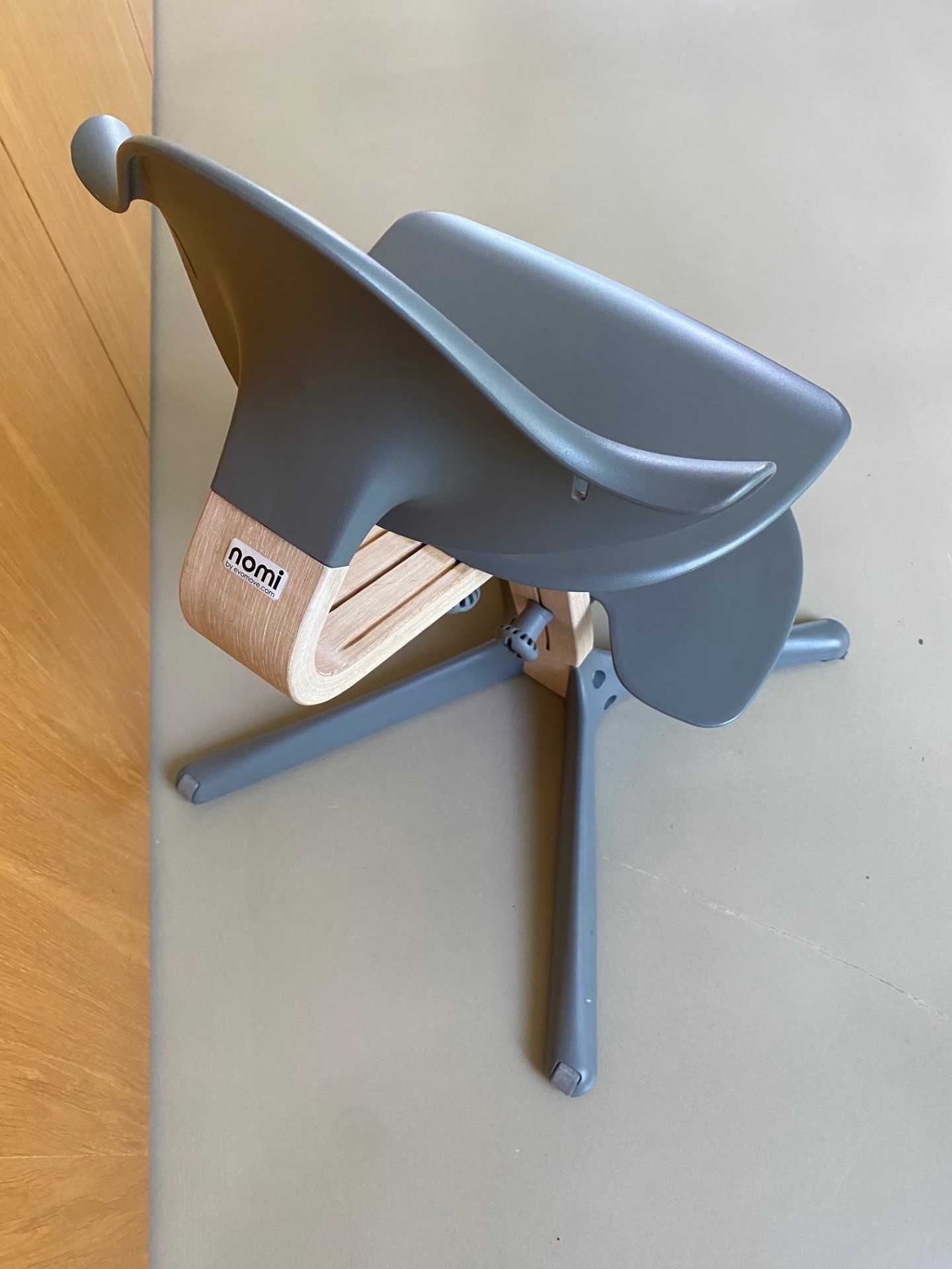krzesło ergonomiczne dla dziecka NOMI