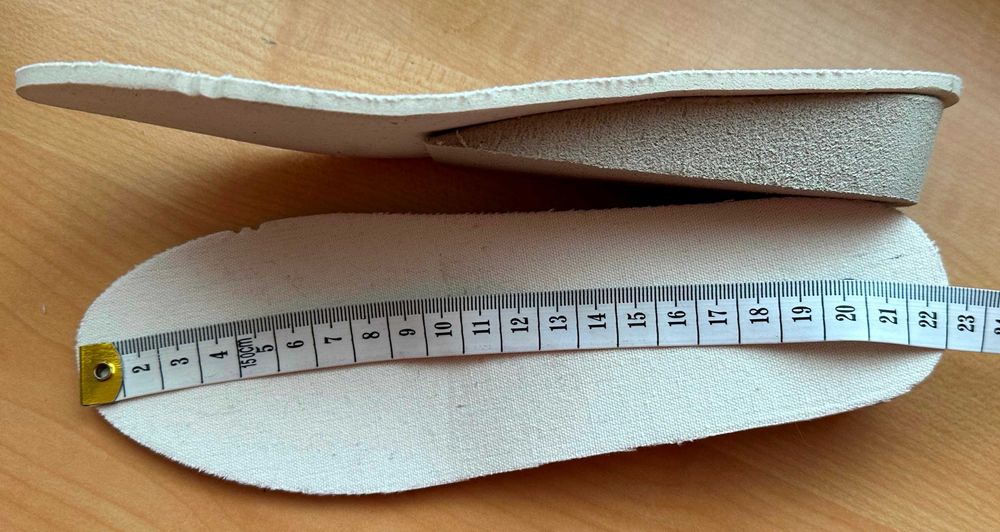 GRANATOWE TRAMPKI na koturnie rozm. 36 wkł. 22 cm