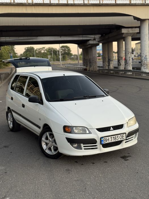 Mitsubishi Space star 2004