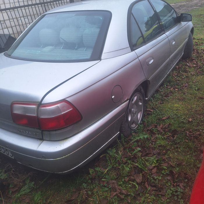 Błotnik prawy lewy tył ćwiartka podłużnica pas tylni omega b fl