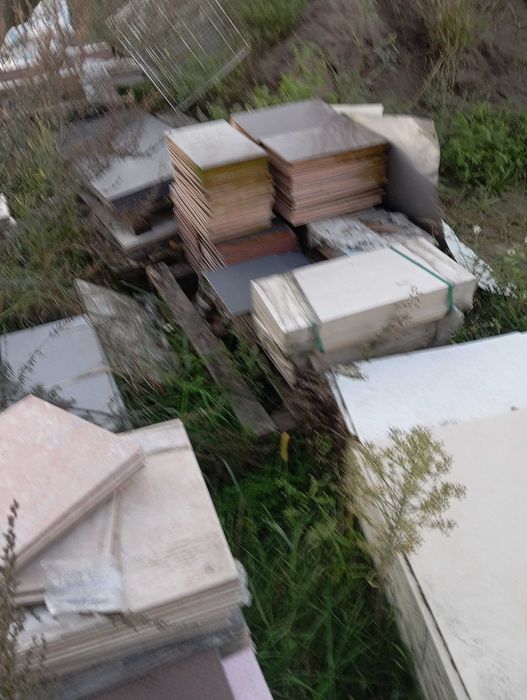 Płytki nowe rożne rozmiary w niskiej cenie