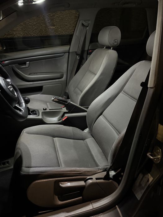 Vendo Audi A4 B6 em bom estado