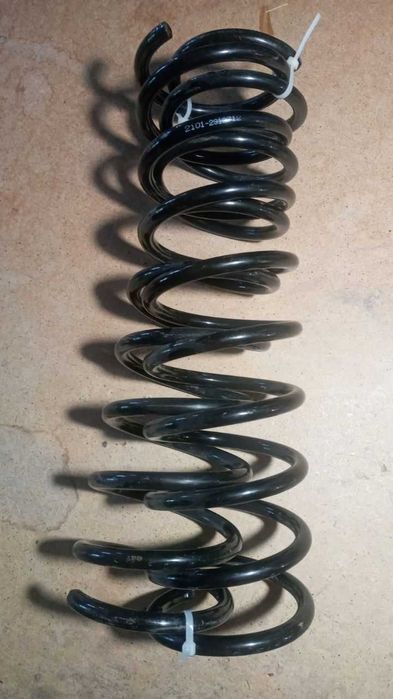 Пружины НОВЫЕ задние ВАЗ 2101-2107 (комплект 2-шт)