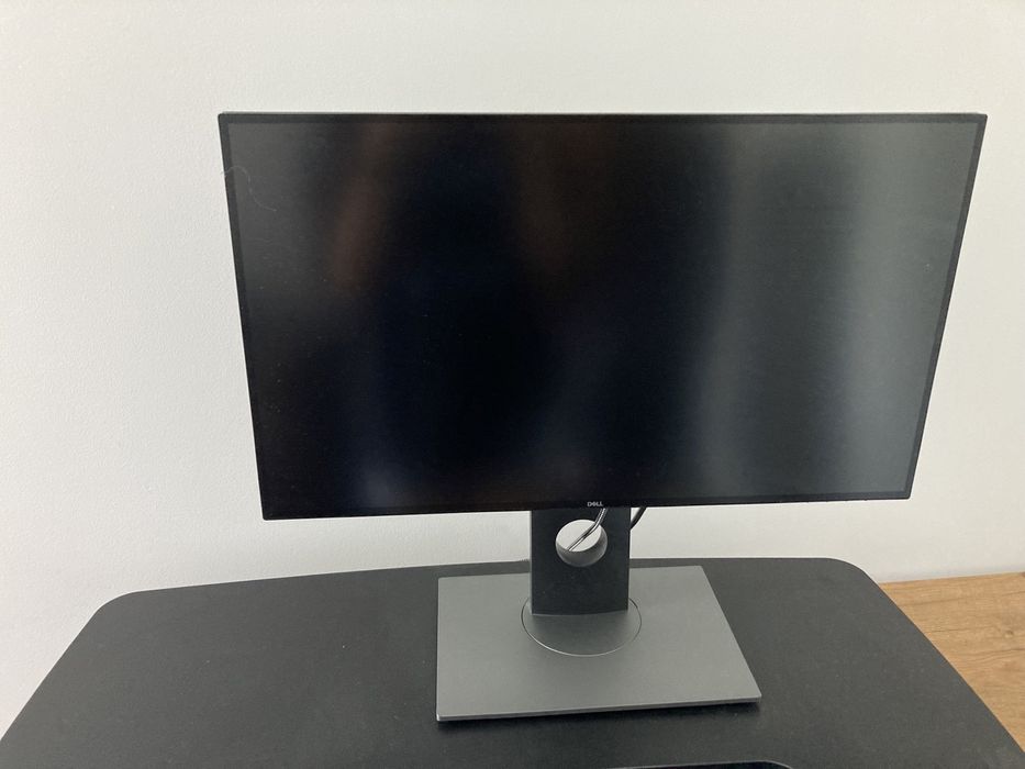 Monitor Dell U2518D 25” 2550 x 1440