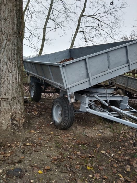 Przyczepa rolnicza. Wywrotka. Autosan D47
