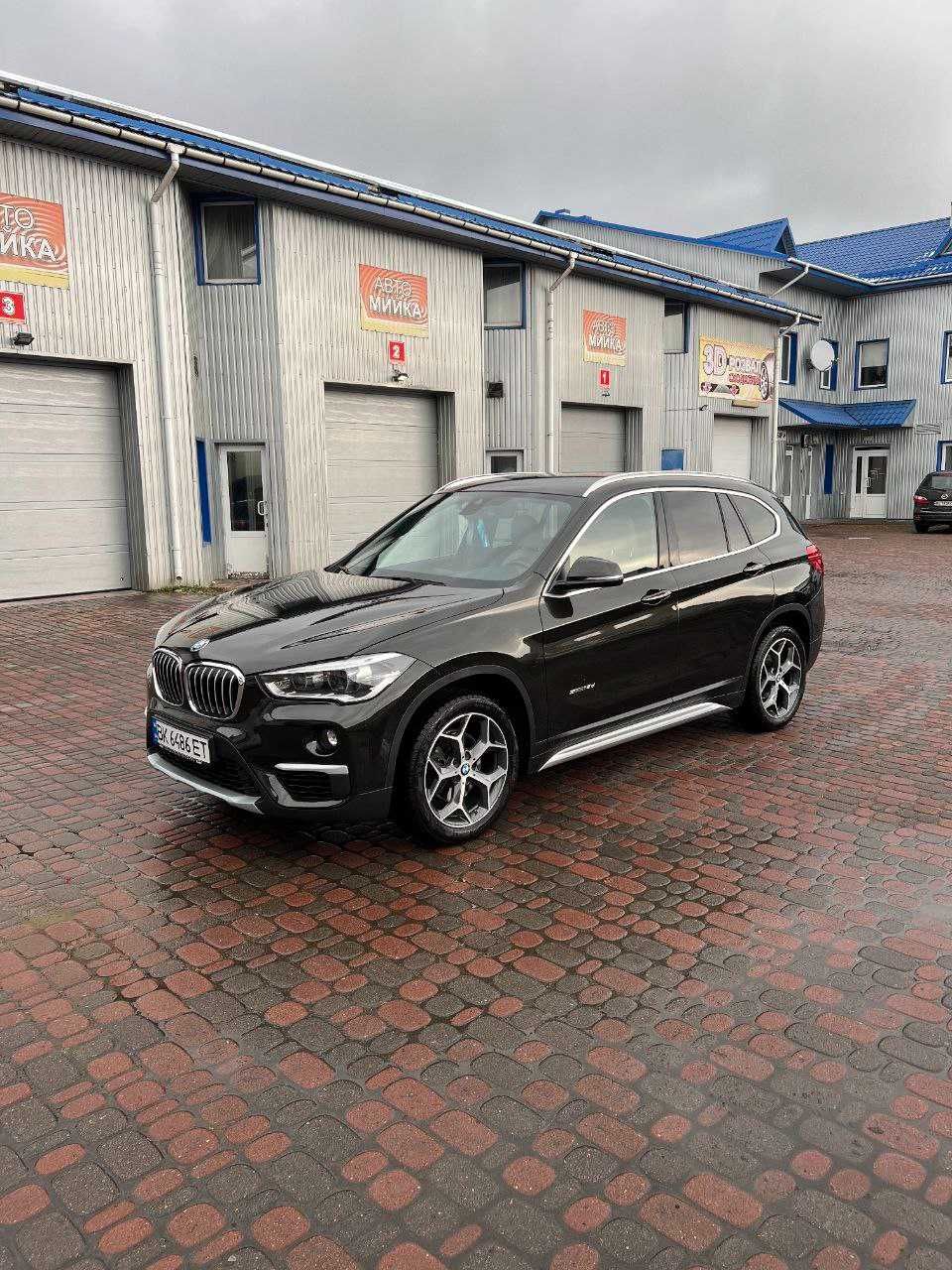 Продам автомобіль BMW X1