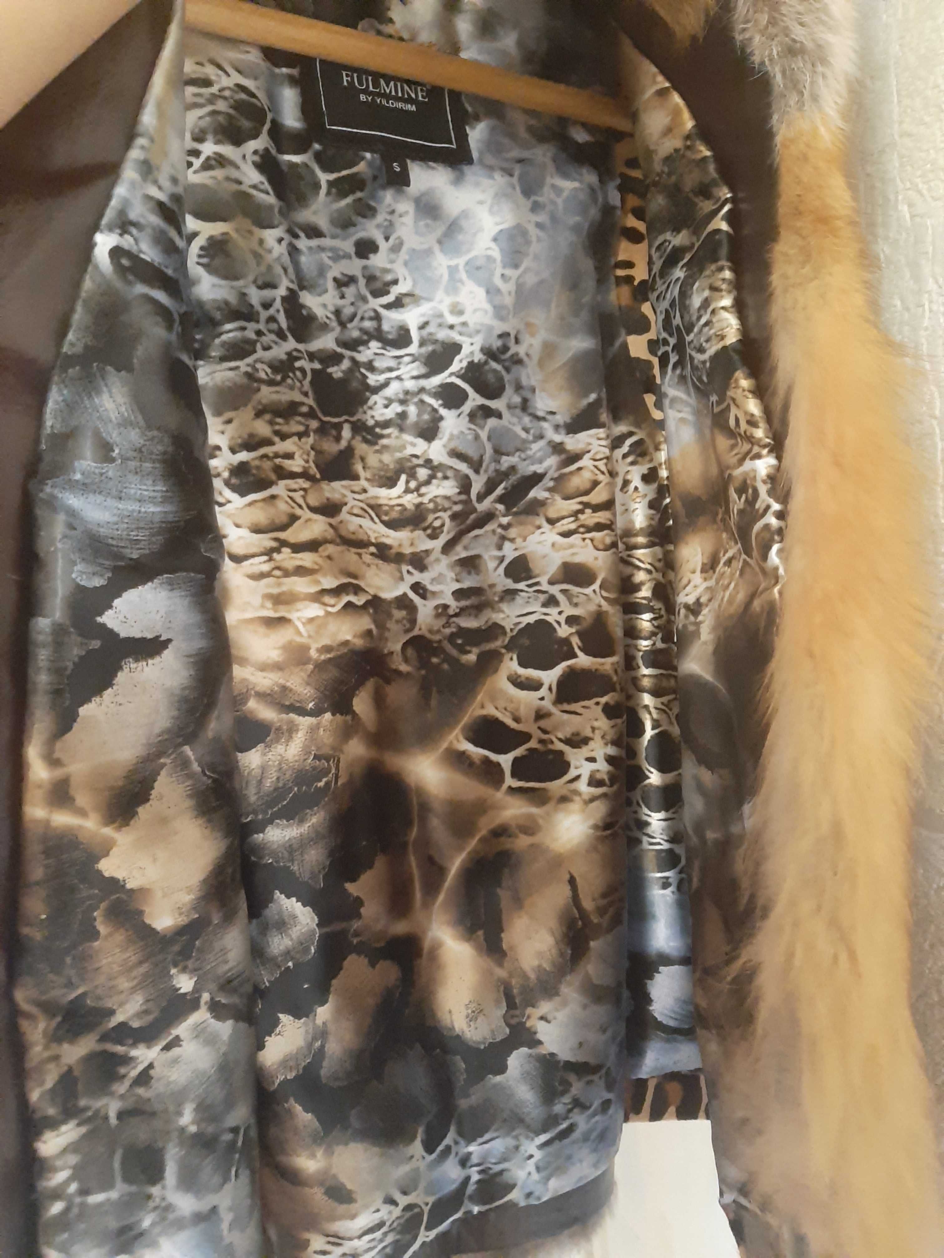 Меховой жилет Fashion Турция Размер S/М натуральный мех лиса