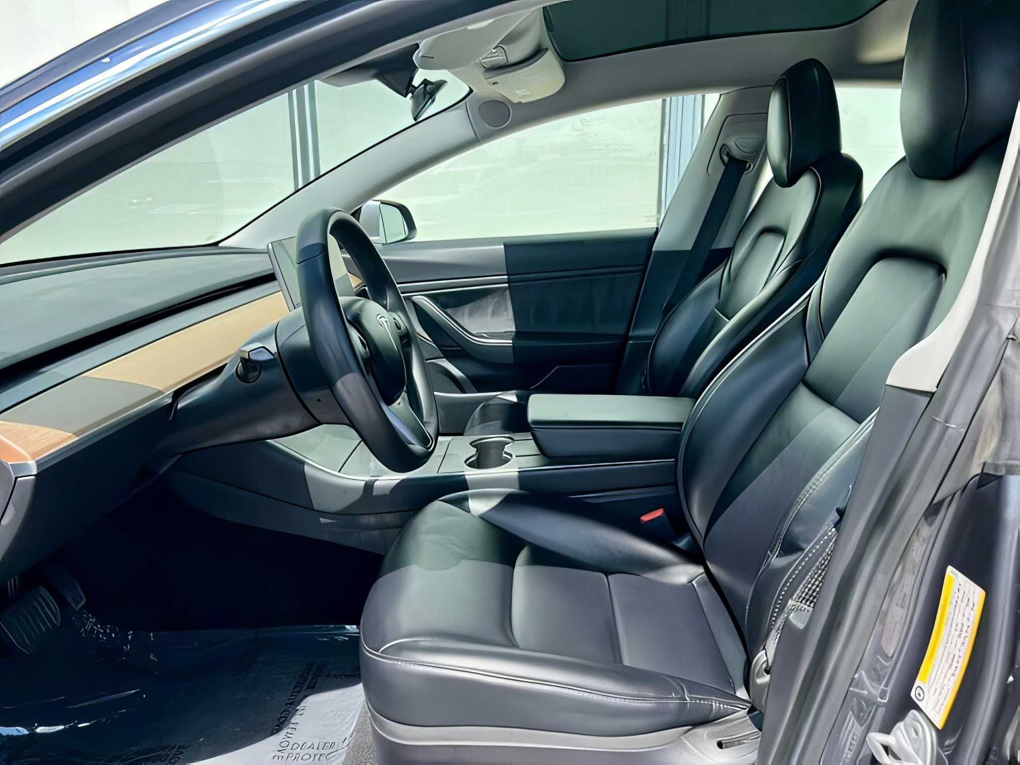 2020 Tesla Model 3 Performance