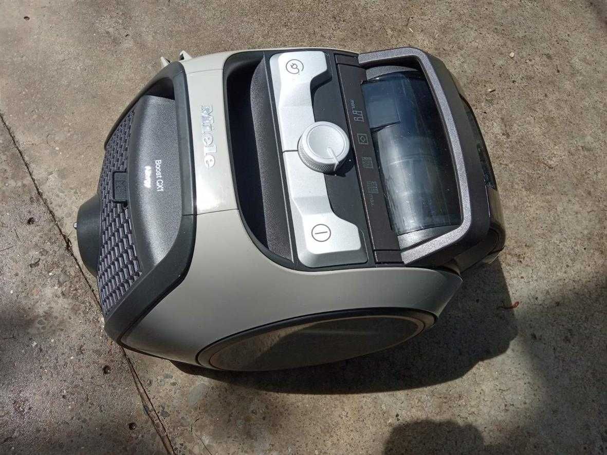 Пилосос Miele SNCF0 Boost CX1 Parquet