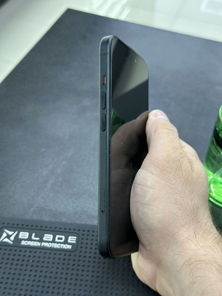 Apple Iphone 15 black 128gb
