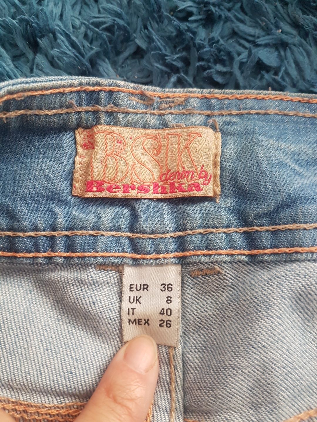Spodnie jeansy Bershka L