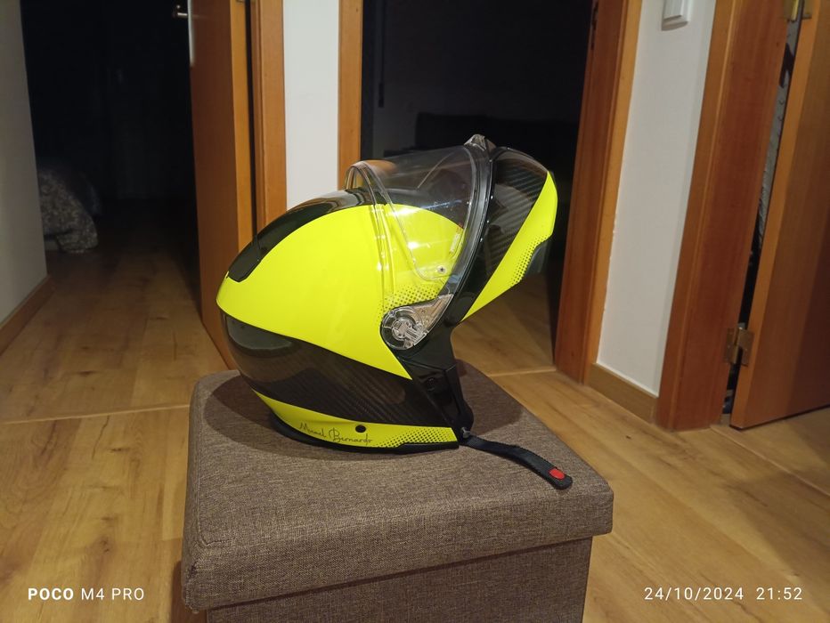 Capacete AGV Full Carbono XS Valor Negociável